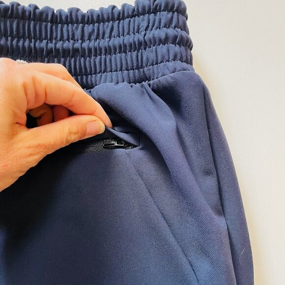 Athleta Metropolis Straight Leg Pant Athlesuire Navy Blue Stretch Zipper Ankle 4 - Picture 8 of 13